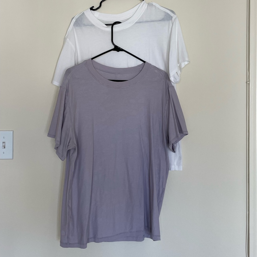 Two pack lululemon boyfriend shirts